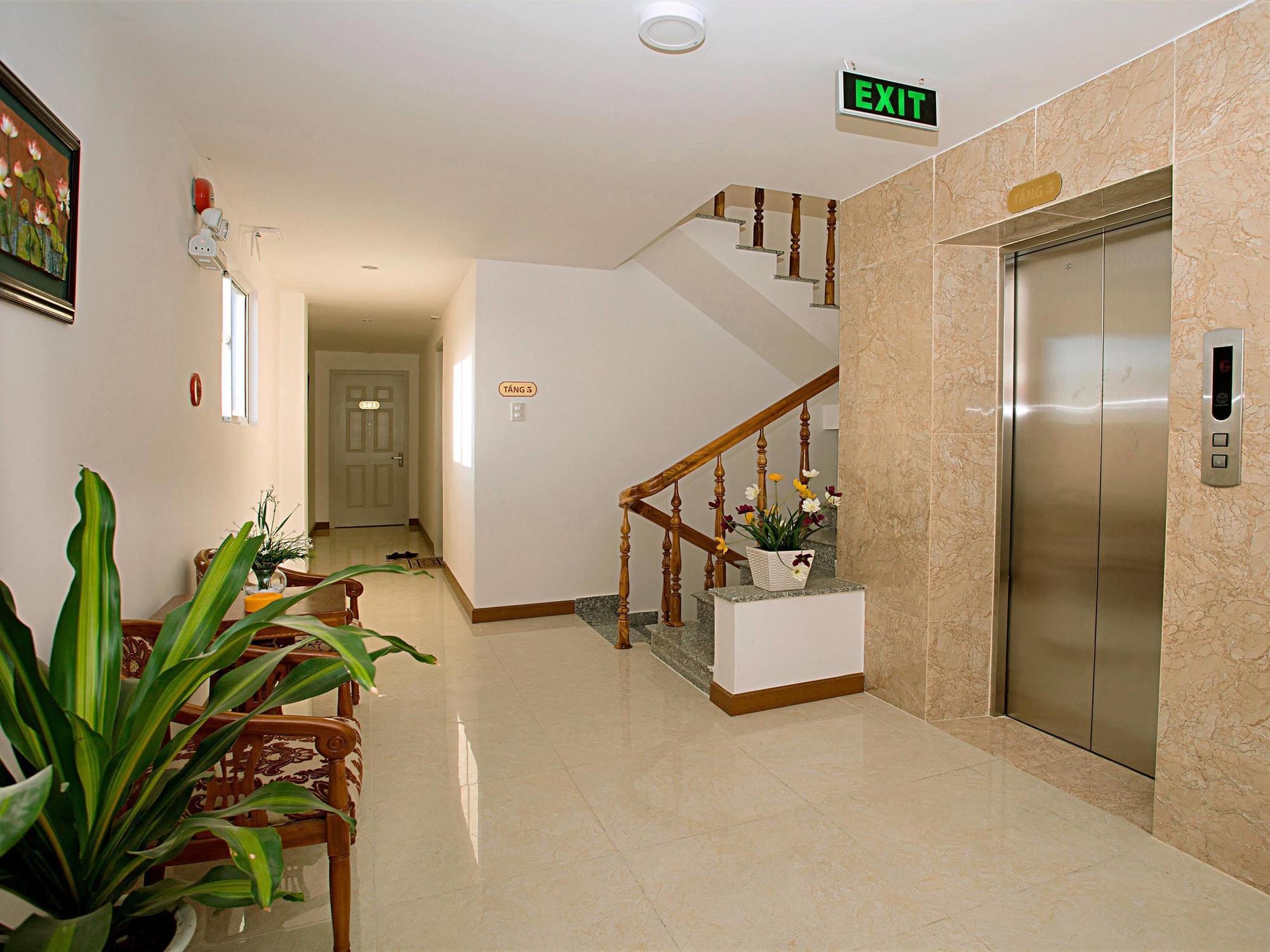 Rex Hotel & Apartment Nha Trang Exterior photo